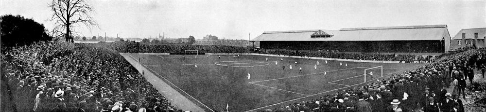 Craven Cottage in 1923